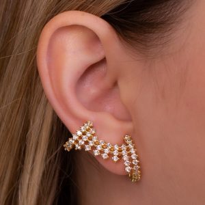 Ear Cuff de Zircônias: Elegância e Sofisticação em Semijoias