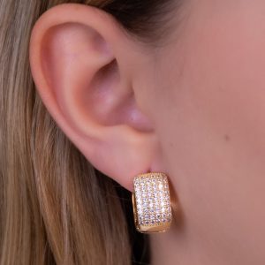 Brinco Argola Quadrada Articulada Cravejada com Zircônias - Elegância e Sofisticação
