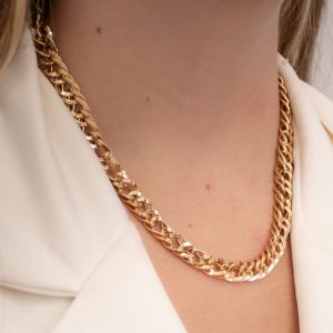 Corrente Grumet com Bordas Arredondadas em Ouro - Elegância e Sofisticação em Semijoias